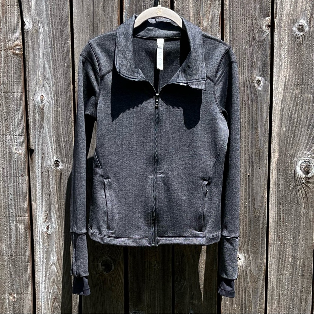 Under Armour studio lux gray fitted jacket size medium